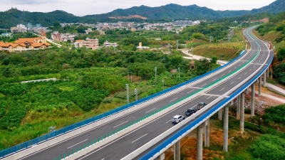 梅县区东部快线第五标段（雁洋环镇路）正式通车