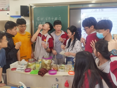 丰顺县实验中学以生为本，强党建、深教研，以德启智，以美育人