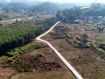 五华县龙村镇湖中村：村民无偿让地 铺就乡村振兴“幸福路”