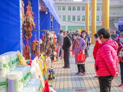 城乡居民共享品质消费！这场活动让兴宁的“烟火气”更旺、“夜经济”更热、“农电商”更火