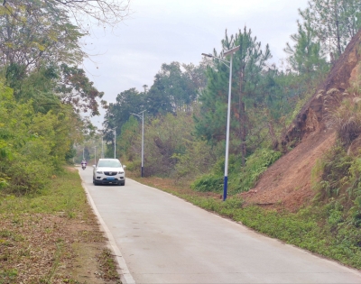 五华县华城镇乡贤叶澄海30多年热心家乡建设，累计捐资近千万元！