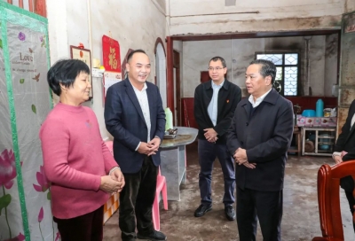 温助民开展春节前走访慰问活动