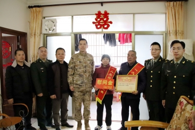 共享军功，见证荣耀！大埔县为荣立“三等功”现役军人家庭送喜报