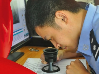 一组海报，致敬守护平安大埔的警察蓝！