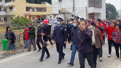 辗转4省、跨越2500多公里的生死营救！五华被拐女童小欢欢回家了！