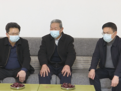 刘鸿涛、刘裕君率慰问组看望慰问离退休老同志