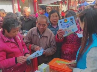 “法治早市”摆摊，乐享“法律大餐”！这支工作队的普法宣传方式受到好评