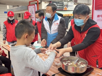 老少同乐，闹元宵！