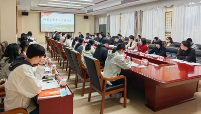 梅县区举行青年人才座谈会：做好人才“引育留用”文章 共绘梅县高质量发展新图景