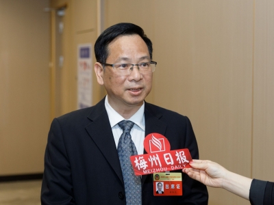 两会履职记丨市政协委员钟伟光：做活能源文章 发展绿色经济