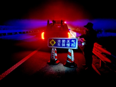劳动创造幸福丨“问诊”道路、疏堵保畅、守护出行…这是高速路政员的日常→