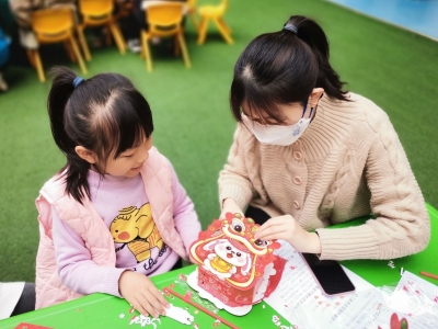 巧手制灯笼，萌娃庆元宵！