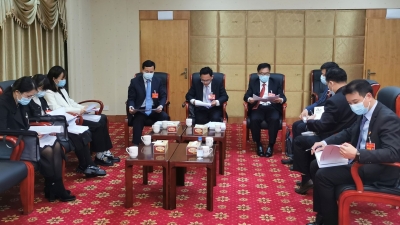 市八届人大财政经济委员会召开第六次会议