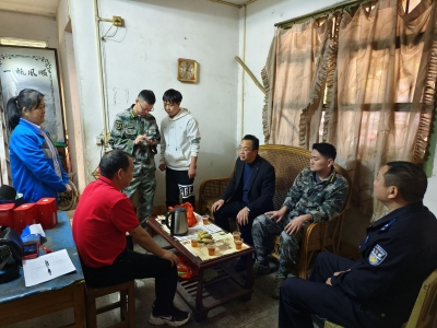 梅江区西郊街道：加强党管武装 严把征兵政治考核关