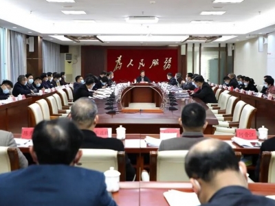 黄增国主持召开县委常委会（扩大）会议：认真学习贯彻习近平总书记重要讲话精神