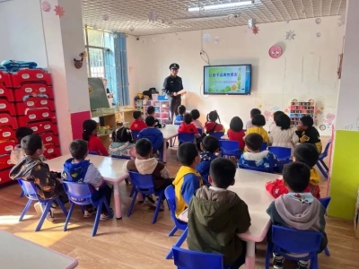 护校模式启动！五华公安全力护航开学季