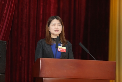 两会原声音丨市政协委员谢芳代表民进梅州市委会发言：精准落实“双减”政策 助推我市教育高质量发展