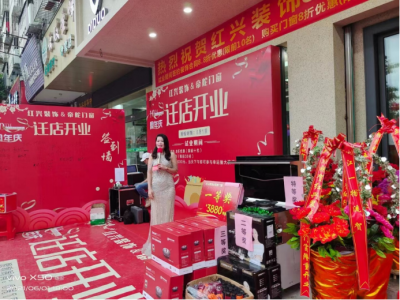 失信曝光丨一顾客将抽中的集成灶存放店中，后面想取货却十分困难…