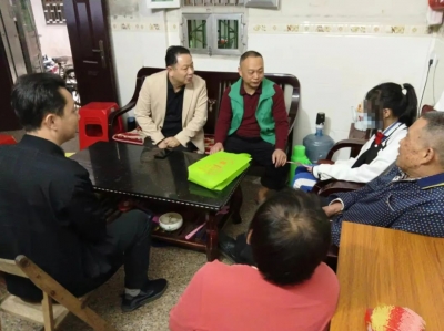 丰顺县青少年宫开展关爱困境儿童公益活动