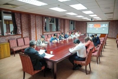 全国人大代表邹锦开在宝新能源公司宣讲全国两会精神：明确职责使命推动民营经济高质量发展