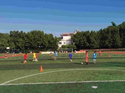 兴宁市宁新中心小学：坚持特色办学 完善后勤保障