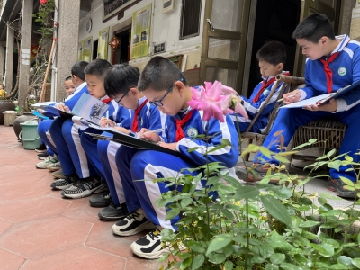 研学拾春光 多彩促成长！我市部分学校开展形式多样的研学活动 