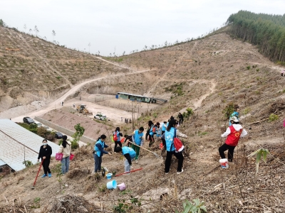 共筑“元气”森林，点亮星星夜空！“3.12”植树节关爱自闭症儿童植树活动举行
