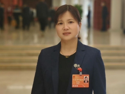 “我要帮农民解决问题！”全国人大代表张春梅在五华县委常委会（扩大）会上畅谈履职心得