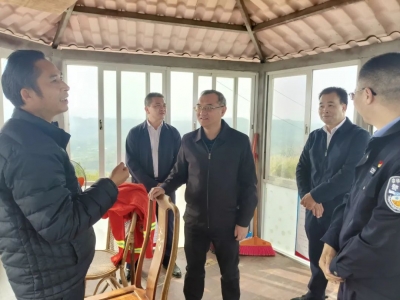 丘炀以“四不两直”方式到五华部分乡镇督导检查森林防灭火工作