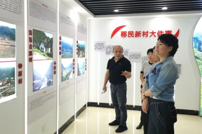 曾碧玉到梅江区挂点村（社区）督导创建全国文明城市和巩固国家卫生城市工作