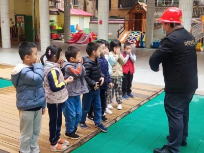 沉浸式“防拐”…梅城这场演练，很逼真！