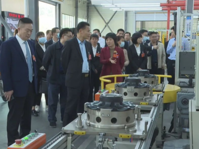 梅县区人大代表、政协委员开展集中参观考察活动：喜看变化 畅谈发展