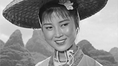 祖籍梅县！“刘三姐”扮演者黄婉秋逝世，“我将到天外传歌去了！”