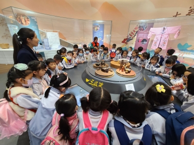 研在路上  学在途中！梅州日报各小记者站积极开展多彩研学活动  