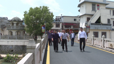 梅江区人大常委会考察团一行到平远县开展学习考察