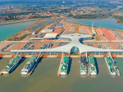 徐闻港，何以成为全球最大的客货滚装码头？