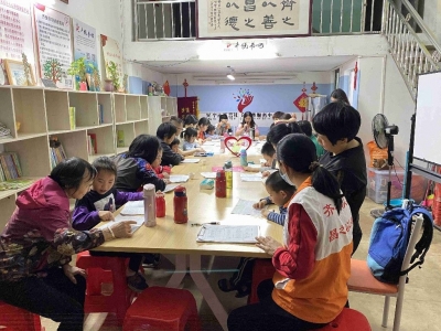 兴宁市开展国学经典诵读活动，拉开世界读书日活动帷幕