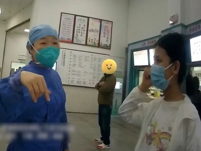 归还共享单车时出了个“小岔子”？还好有他们热心相助...