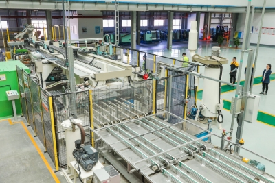 坚持制造业当家 筑牢实体经济根基——学习贯彻习近平总书记视察广东重要讲话重要指示精神系列报道之实体经济篇  