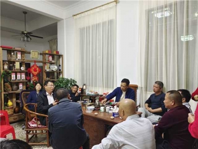 深学习、实调研、大交流、抓落实…梅江区长沙镇开展“夜访”活动