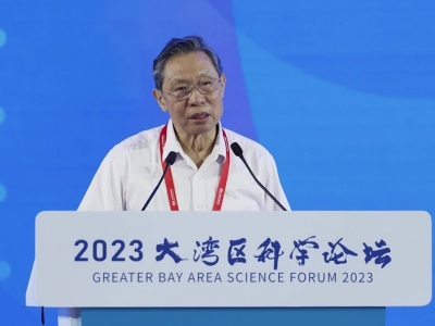 钟南山：6月或出现XBB变异株感染波峰