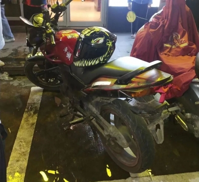 我市持续严查机动车扰民行为，查扣车辆31辆，查处违法行为128宗