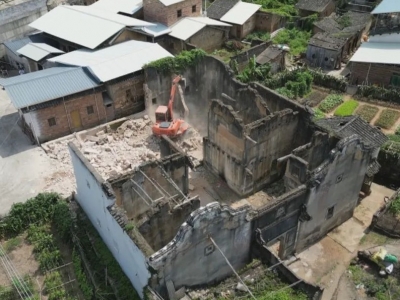 梅县区丙村镇：“三清三拆”持续发力 擦亮乡村振兴“底色”