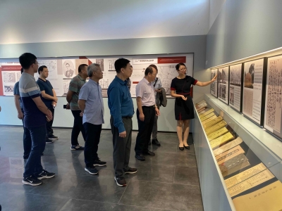 省政府参事室调研组来梅调研：加大力度保护利用红色文化资源