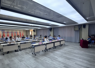 梅州市政协科教卫体委组织召开全体委员会议暨委员工作室专题讲座：把学习成果转化为抓发展的强大动力