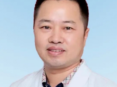梅州市中医医院院长王锦荣获梅州“最美科技工作者”荣誉称号
