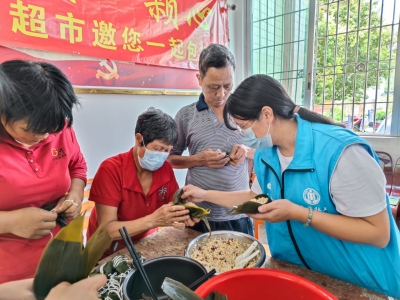 文明村镇创建丨梅县区石坑镇社工站开展端午慰问活动