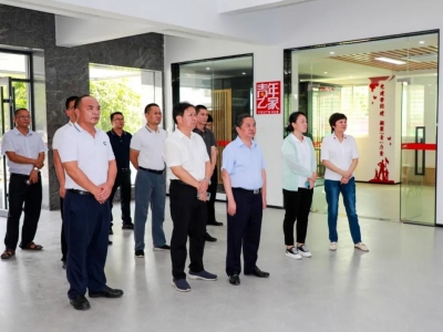 平远县考察团到梅县区考察交流乡村振兴工作