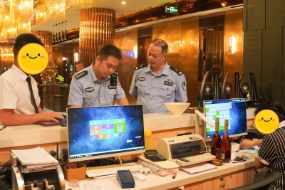 迎接高考！梅江公安开展统一清查打击整治行动