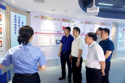 市人大常委会组织开展规范性文件备案审查工作：深化思想认识  提高工作水平